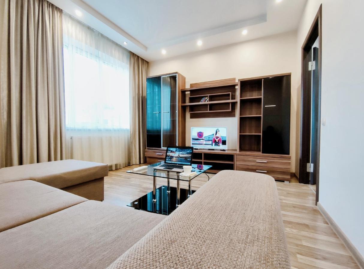 Apartment Positive Lviv Exterior foto